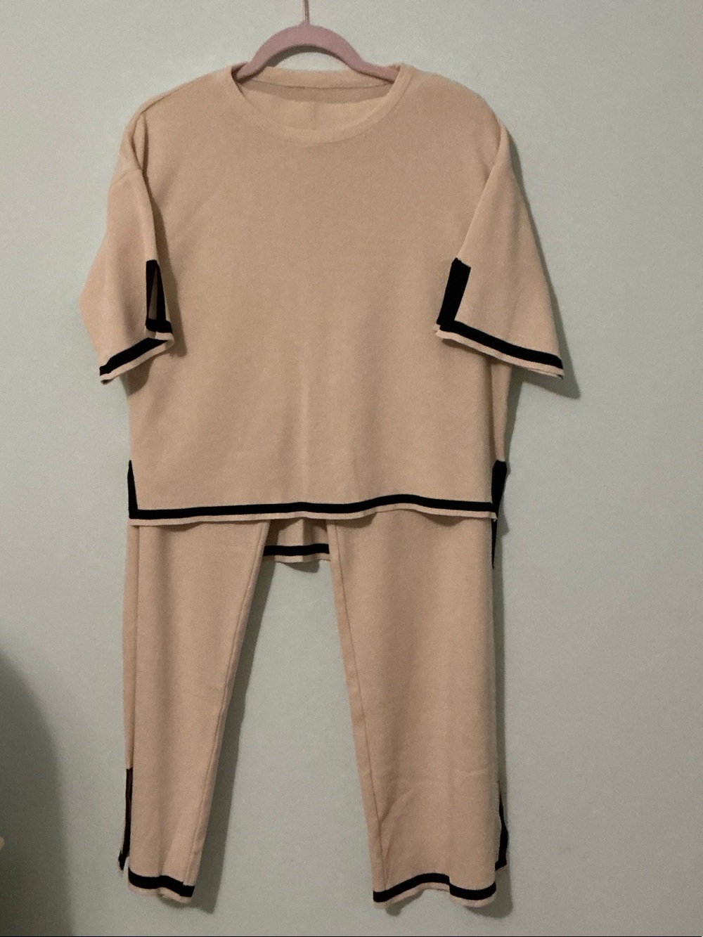 FALEAVE Womens Knit 2 piece Sweater Set NEW size Medium